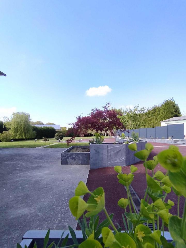 Entretien de massifs Dinan